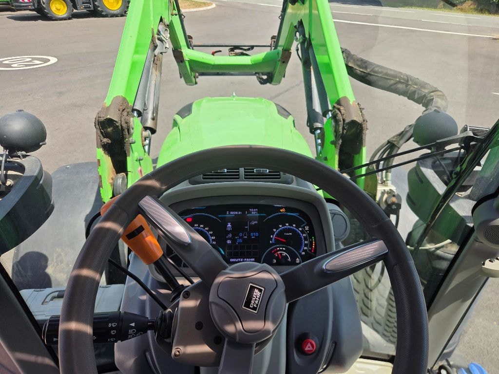 Tracteur chargeur DEUTZ FAHR 6165 AGROTRON TTV - photo slide 36