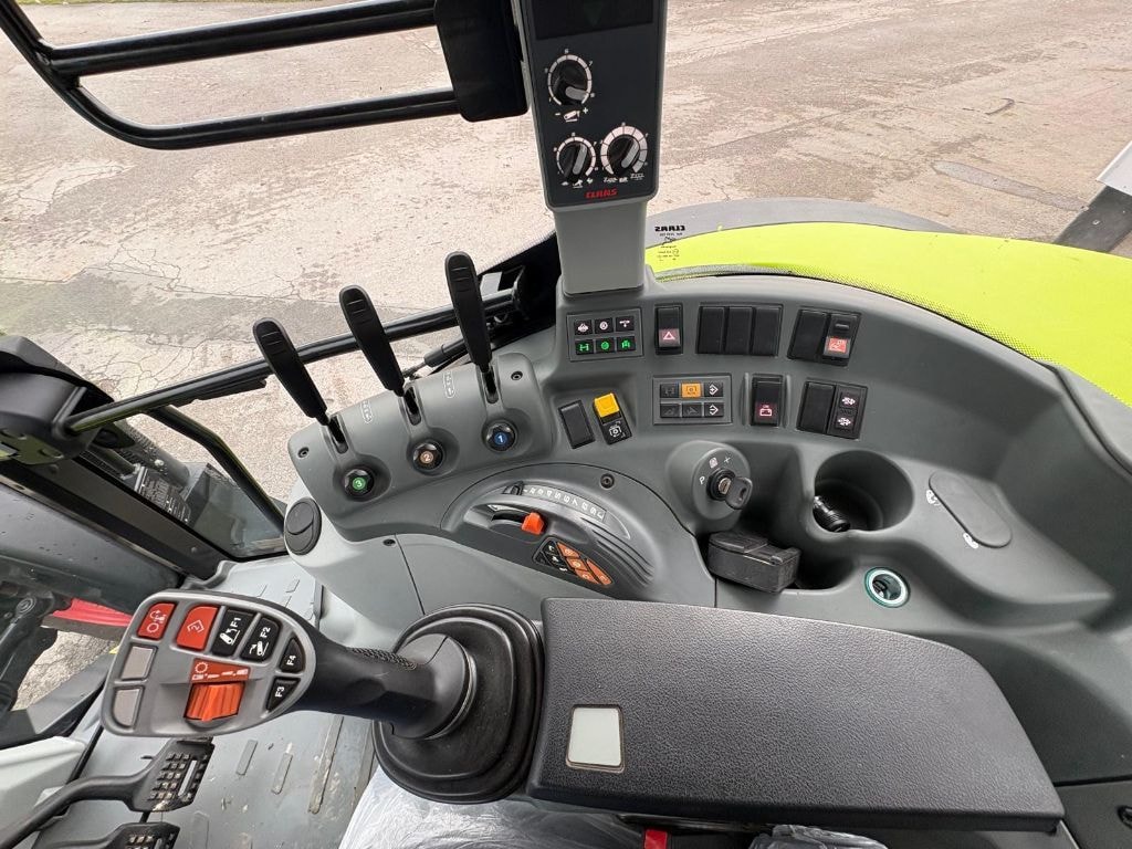 Tracteur CLAAS ARION 430 CIS - photo slide 14