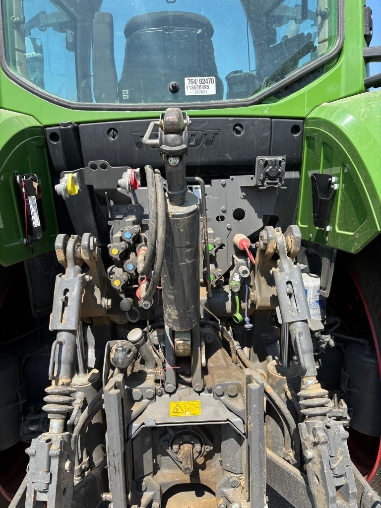 Tracteur FENDT 722 VARIO POWER + - photo slide 13