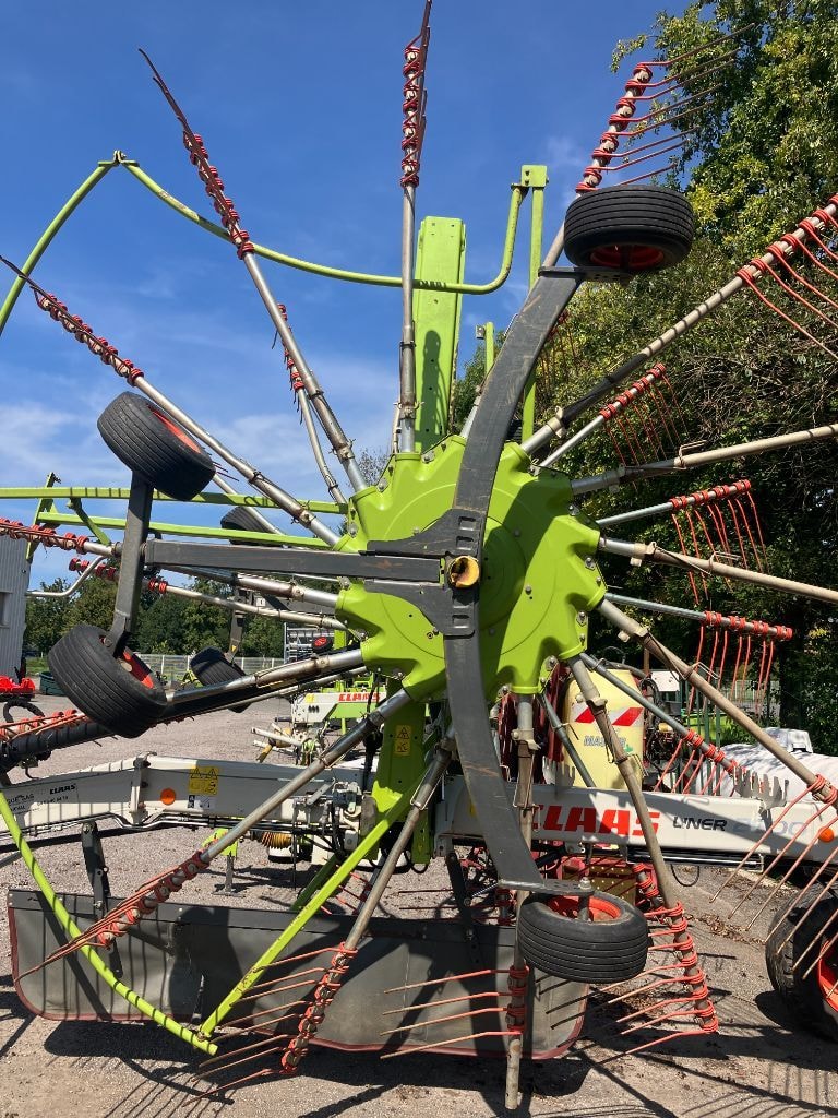Andaineur CLAAS LINER 2900 - photo slide 7