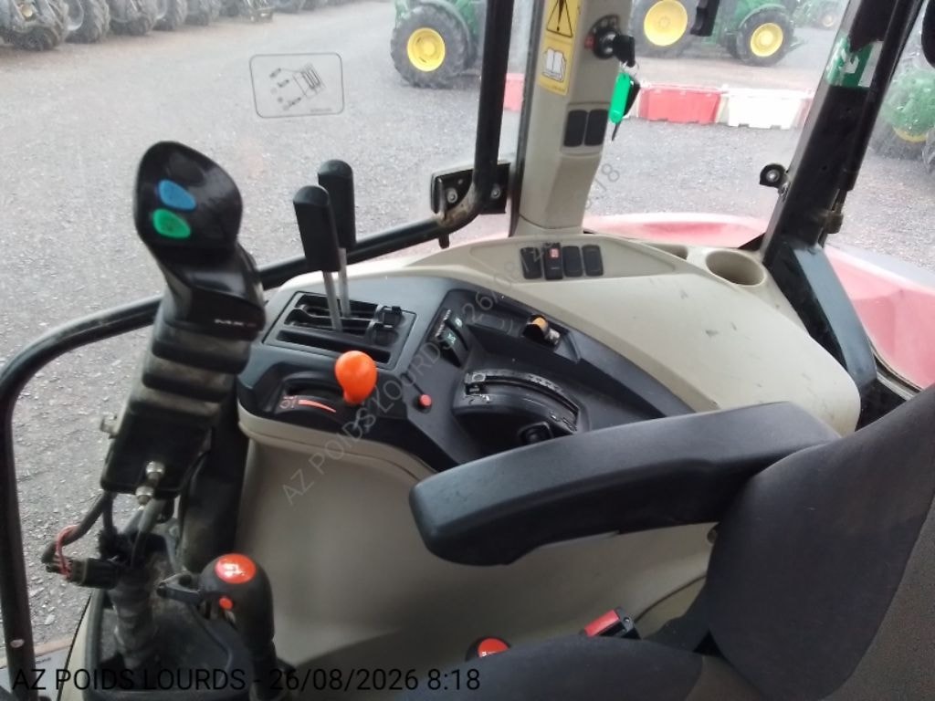 Tracteur chargeur MASSEY FERGUSON 4709 - photo slide 10