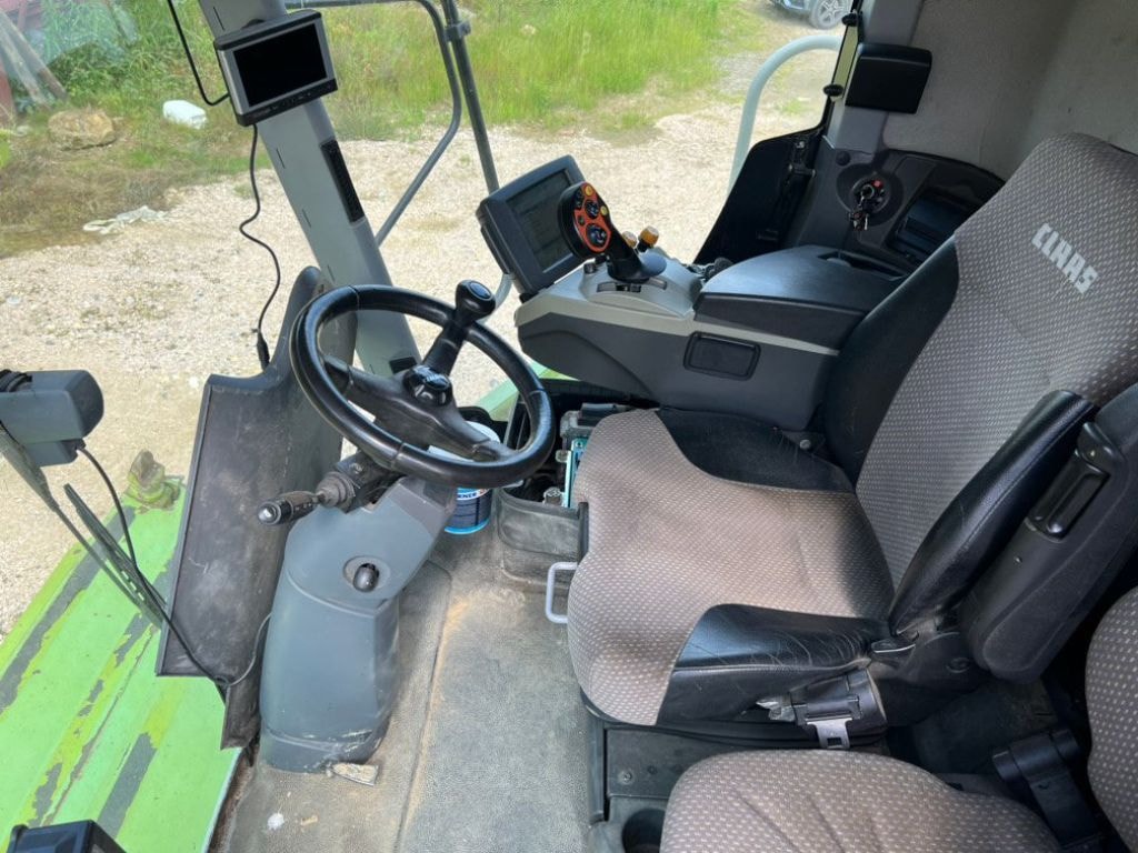 Moissonneuse CLAAS LEXION 660 T3 - photo slide 7