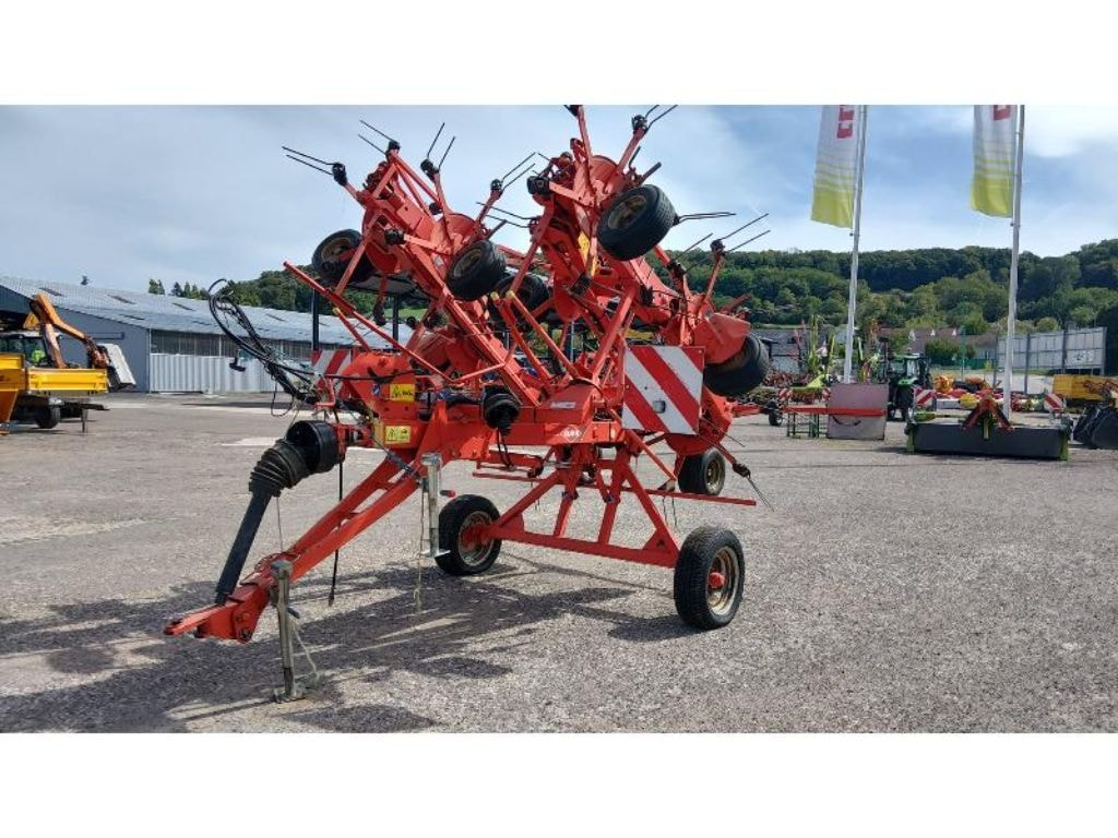 Faneuse KUHN GF8702T - photo slide 1
