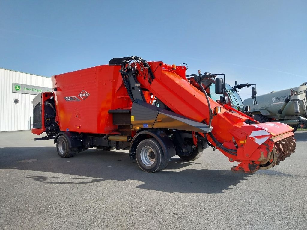 Melangeuse automotrice KUHN SPW 18 CS intense - photo slide 19
