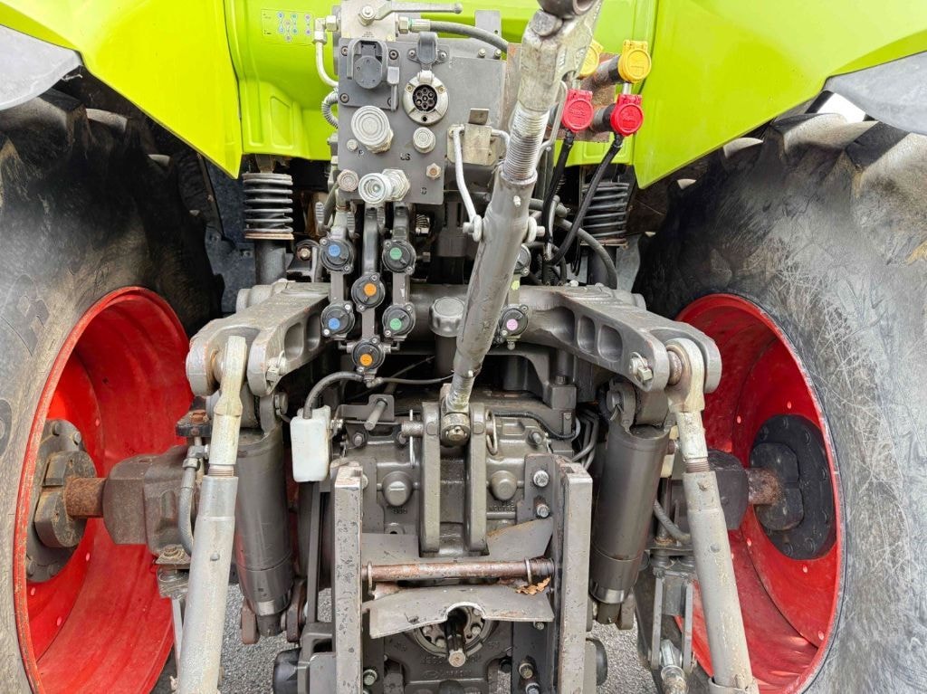 Tracteur CLAAS AXION 810 T4F CIS - photo slide 9