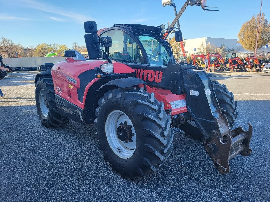Chariot télescopique MANITOU MLT 741 140 V+ PREMIUM - photo slide 4