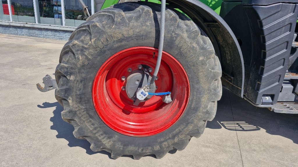 Tracteur FENDT 718 VARIO POWER + - photo slide 3
