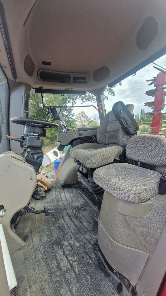 Tracteur CASE IH MAGNUM 260 - photo slide 15