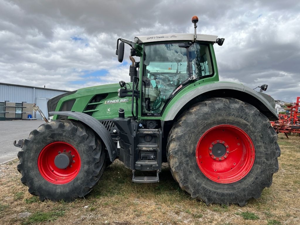 Tracteur FENDT 826 SCR VARIO PROFI + - photo slide 10