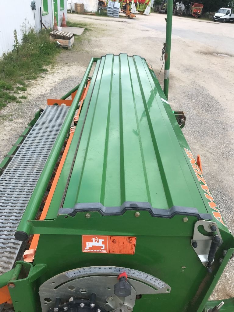 Semoir en ligne AMAZONE D9.30 - photo slide 10