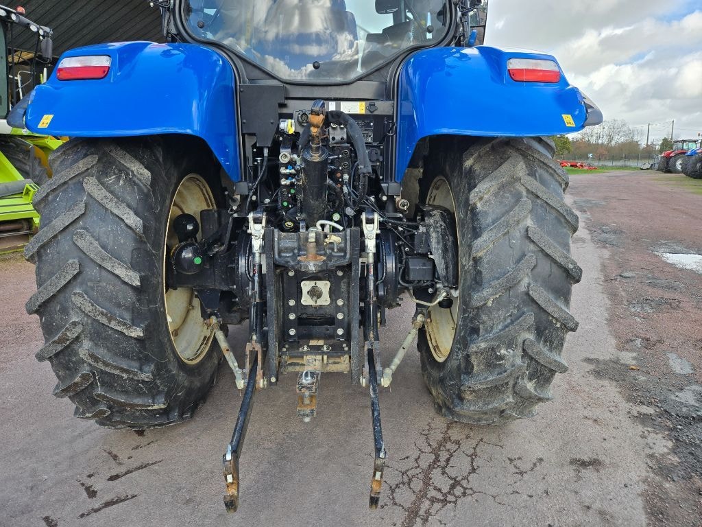 Tracteur NEW HOLLAND T7.210 PC - photo slide 19
