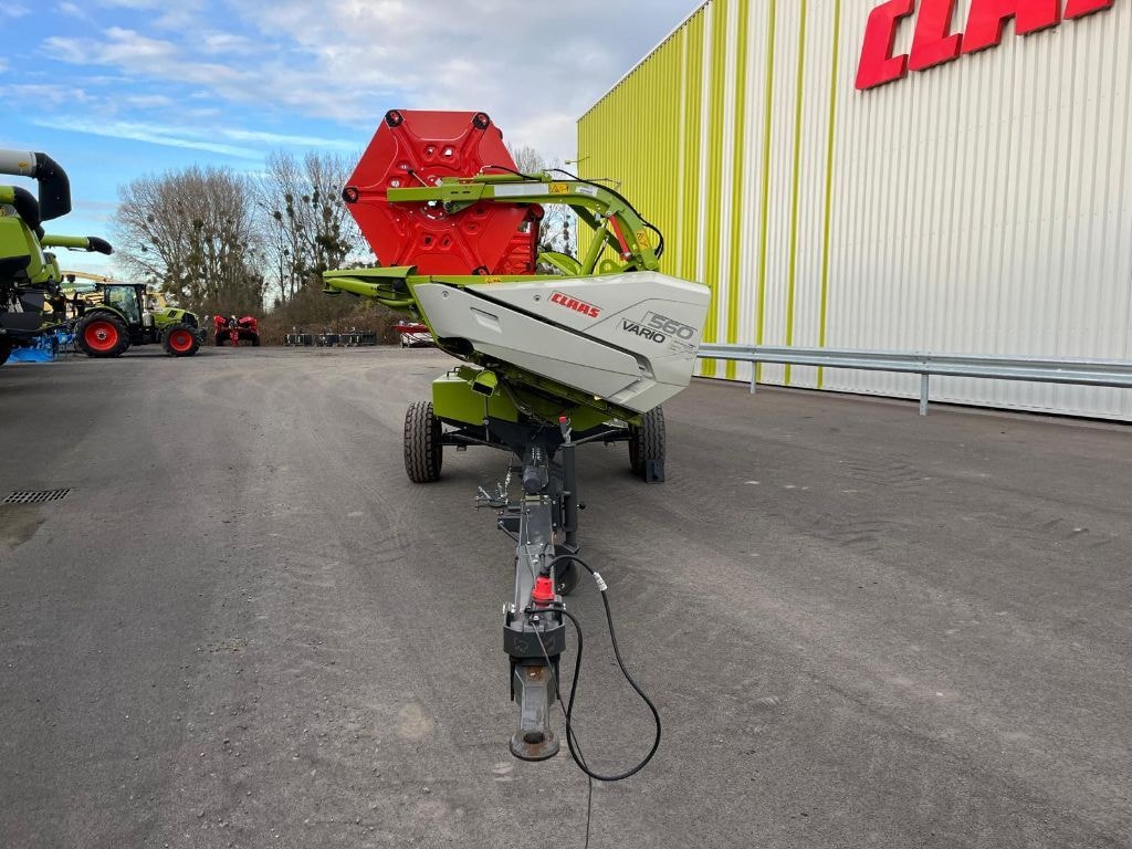Moissonneuse CLAAS Trion 520 - photo slide 19