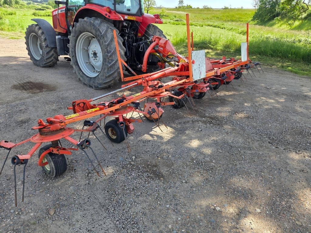 Faneuse KUHN GF7601MHO - photo slide 1
