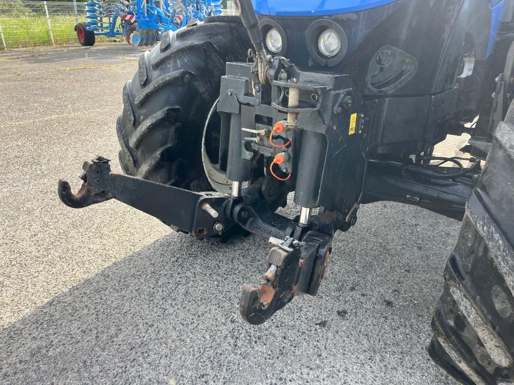 Tracteur NEW HOLLAND T7.230 - photo slide 9