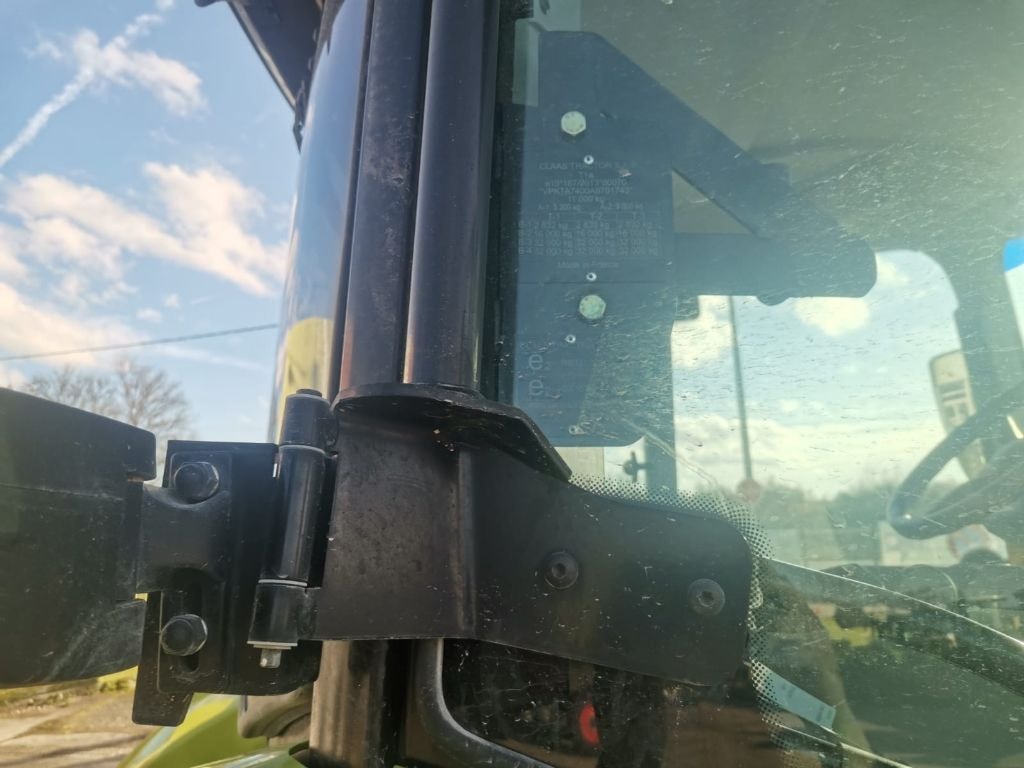 Tracteur CLAAS ARION 630 - photo slide 17