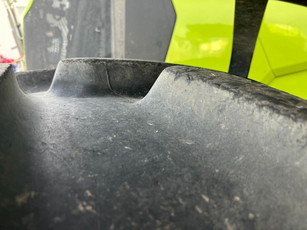 Tracteur CLAAS ARION 610 CIS+ - photo slide 24