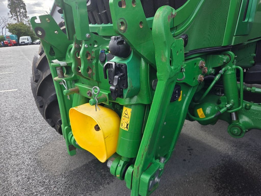 Tracteur JOHN DEERE 6250R - photo slide 5