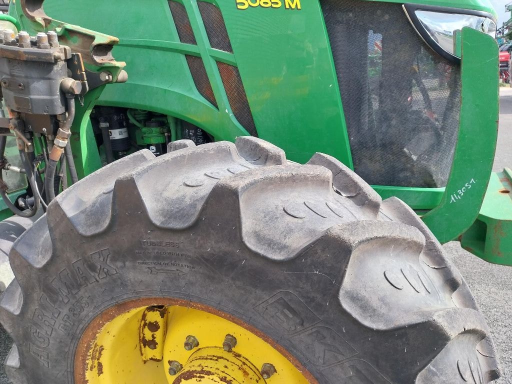 Tracteur JOHN DEERE 5085M - photo slide 12