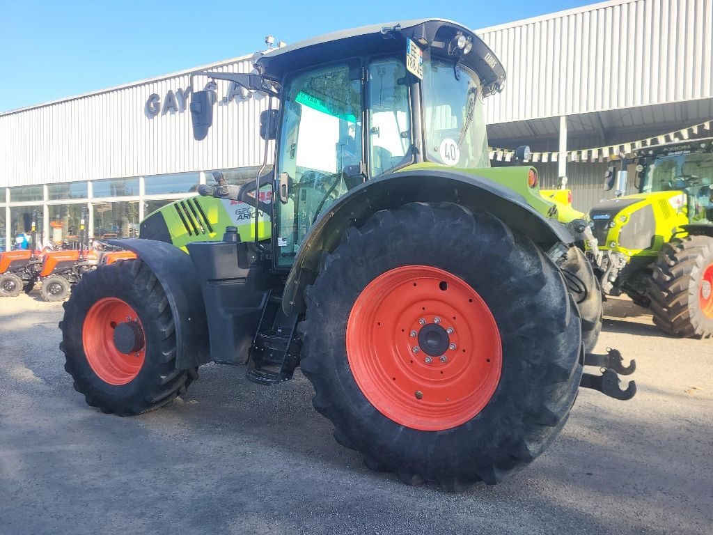 Tracteur CLAAS Arion 620 cis - photo slide 9