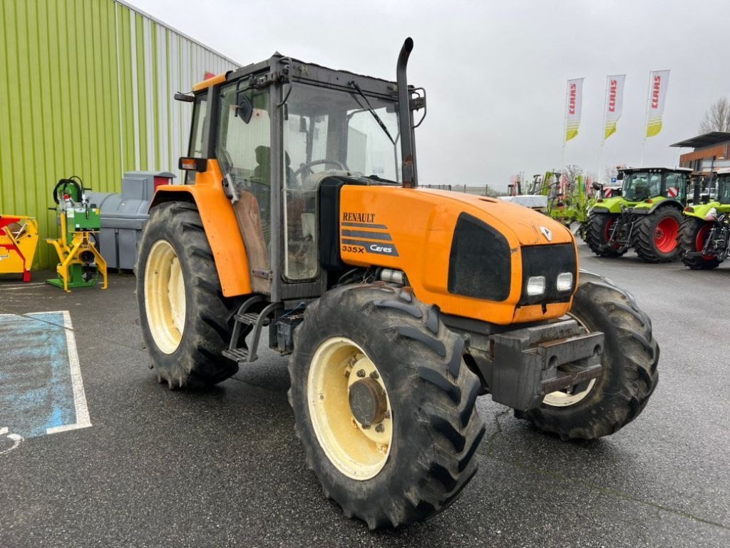 Tracteur RENAULT CERES335X - photo slide 3