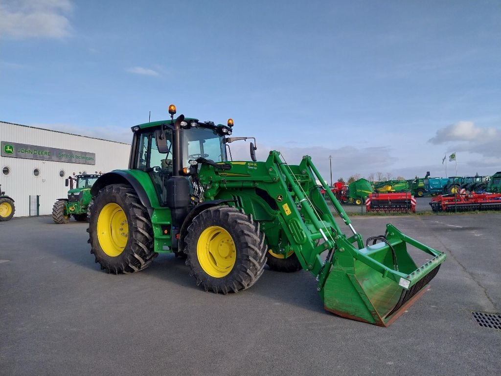 Tracteur chargeur JOHN DEERE 6140M - photo slide 2