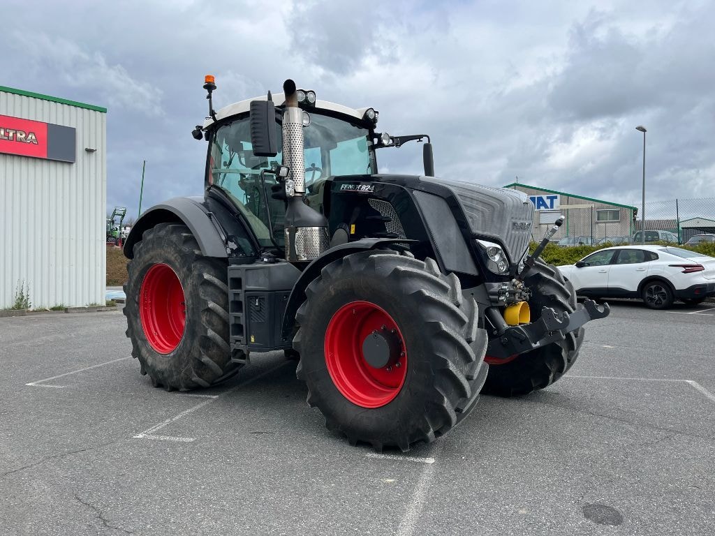 Tracteur FENDT 824 VARIO PROFI + - photo slide 3