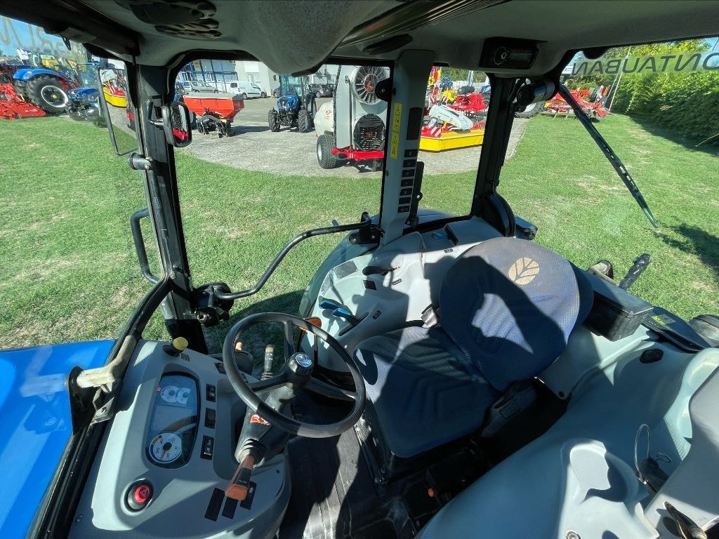 Tracteur NEW HOLLAND T4.90 LP  - photo slide 3