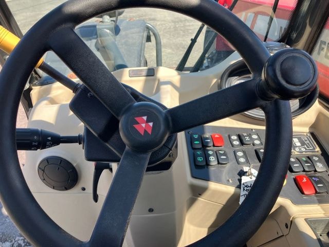 Telescopique MASSEY FERGUSON TH 7030 - photo slide 10