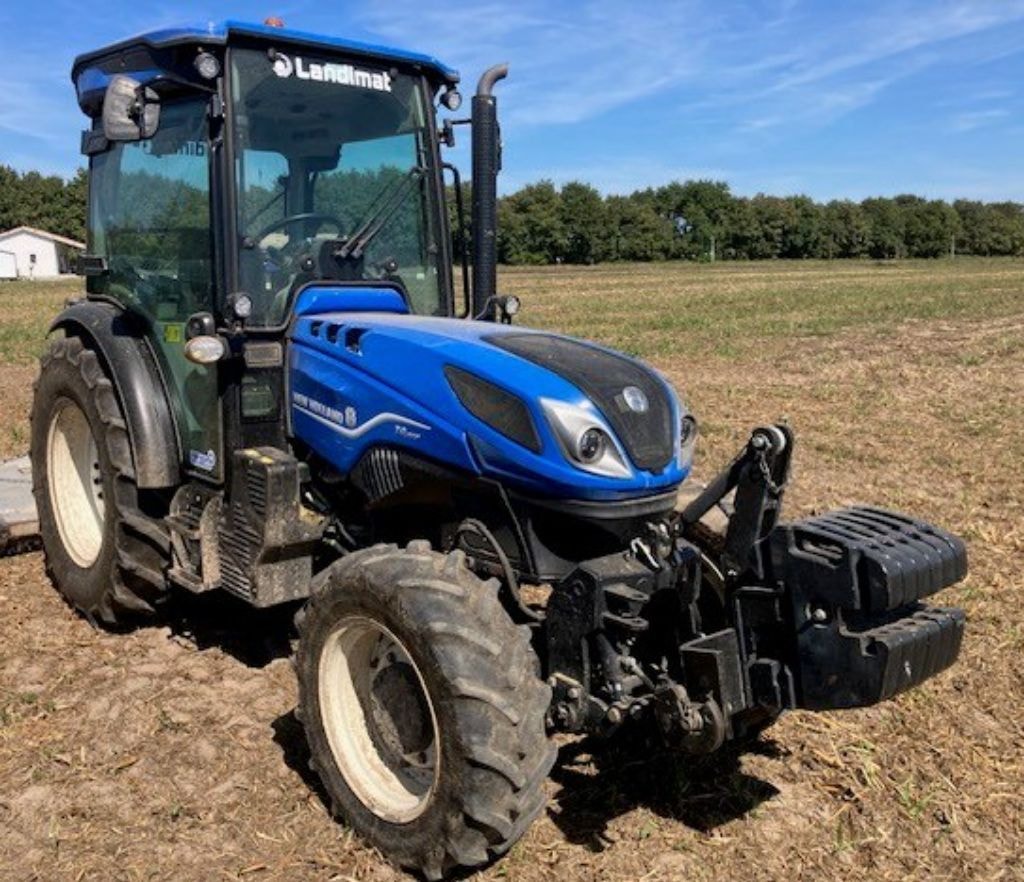 Tracteur etroit NEW HOLLAND T4.100 F - photo slide 2