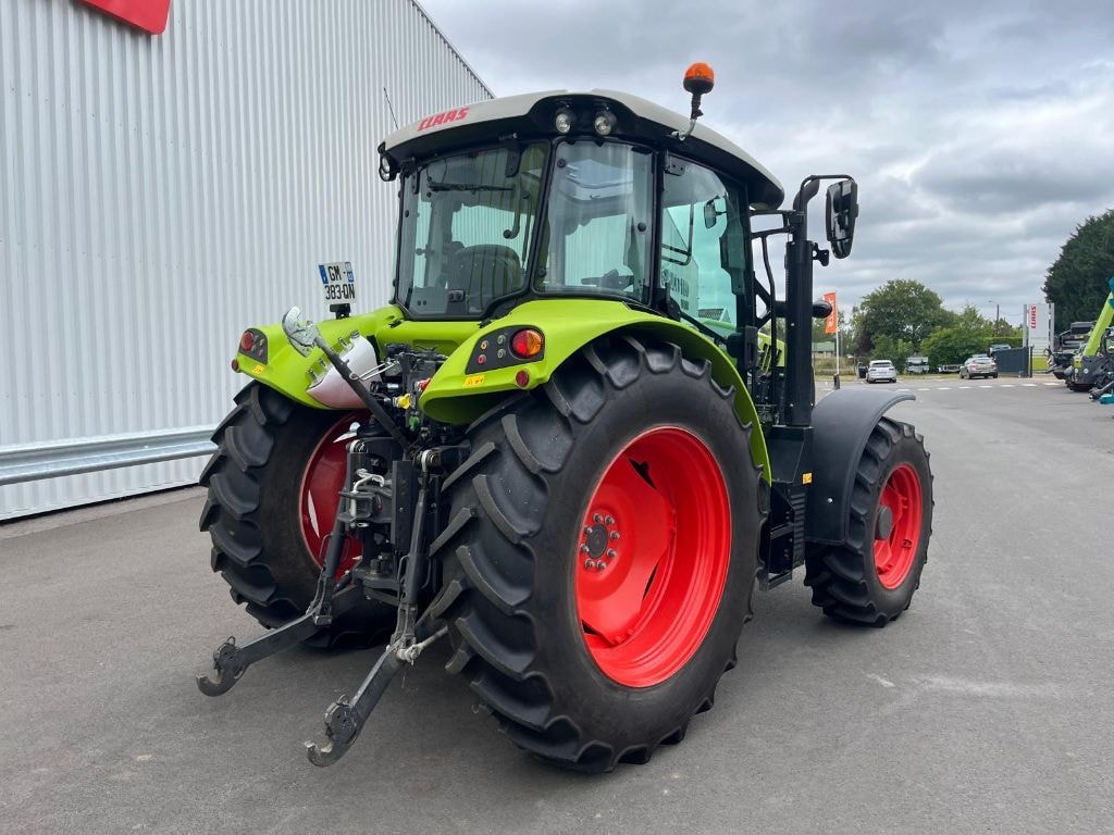 Tracteur CLAAS Arion 420  - photo slide 7
