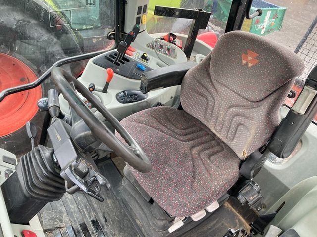 Tracteur chargeur MASSEY FERGUSON 5440 CP T3 - photo slide 7