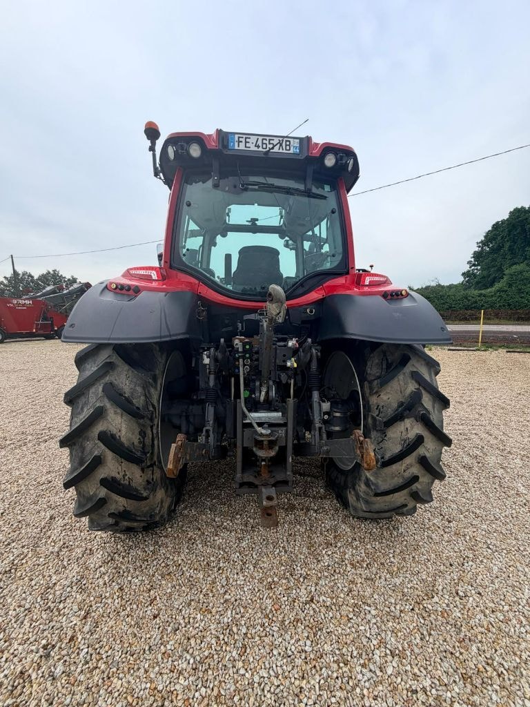 Tracteur chargeur VALTRA N 104 - photo slide 4