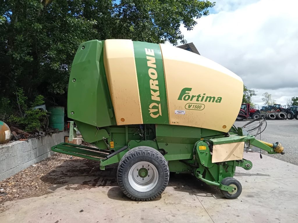 Presse balles rondes KRONE FORTIMA V1500 - photo slide 3