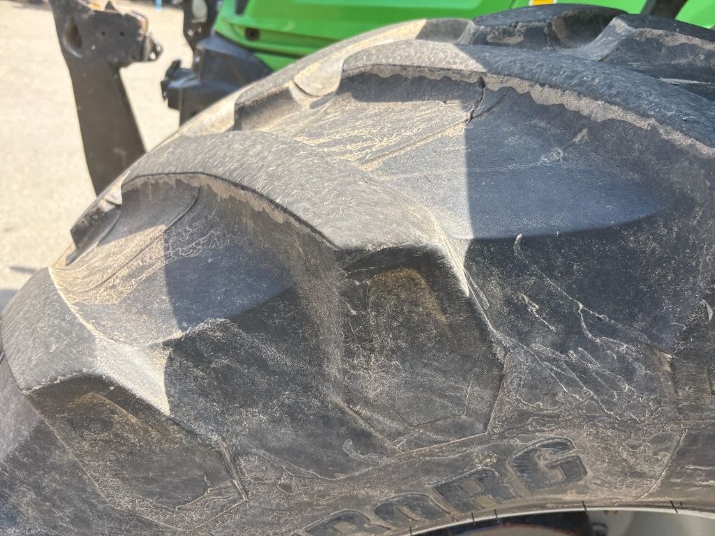 Tracteur DEUTZ FAHR 6165 AGROTRON TTV - photo slide 25