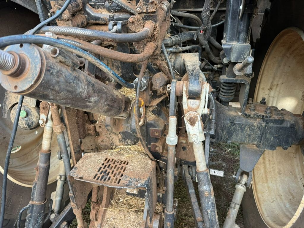 Tracteur NEW HOLLAND T6 145 Autocommand - photo slide 7