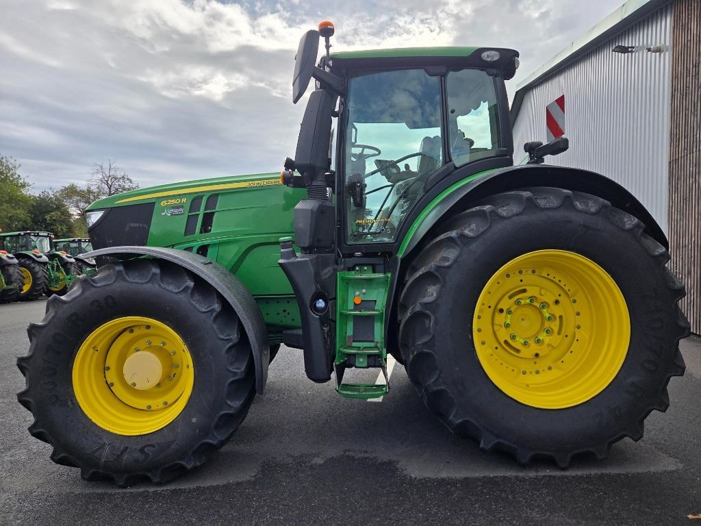 Tracteur JOHN DEERE 6250R - photo slide 10