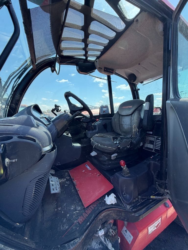 Telescopique MANITOU MLT 840-145 PS - photo slide 3