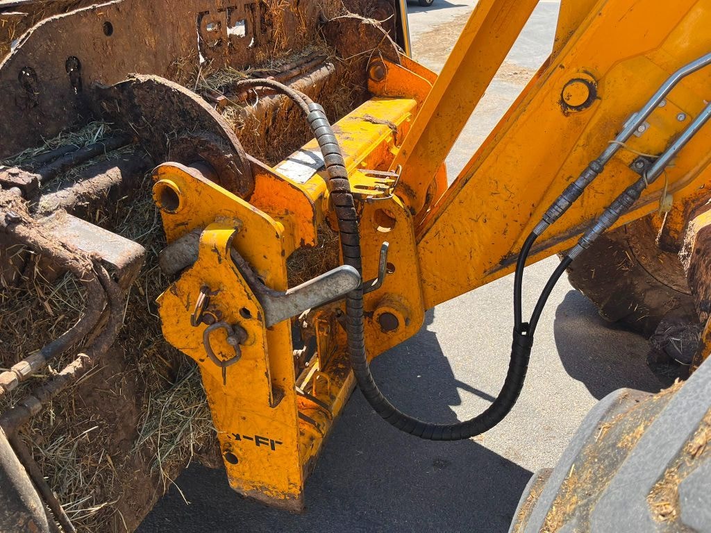 Telescopique JCB 532-60 AGRI TL4 - photo slide 7