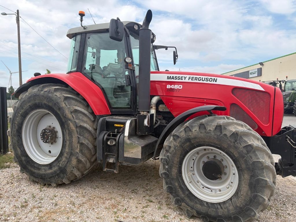 Tracteur MASSEY FERGUSON 8460 Dyna-VT - photo slide 2