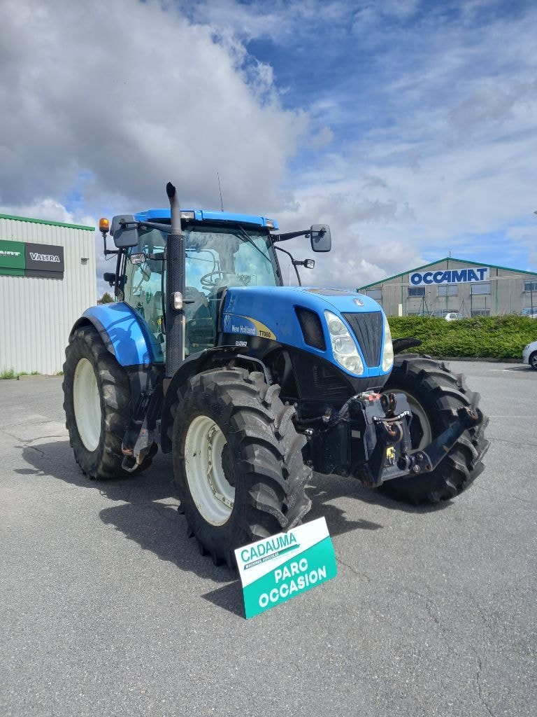 Tracteur NEW HOLLAND T7060 - photo slide 2