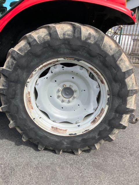 Tracteur chargeur MASSEY FERGUSON 5610 DYNA-4 ESSENTIAL - photo slide 11