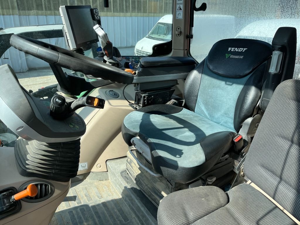 Tracteur FENDT 720 S4 PROFI PLUS - photo slide 11