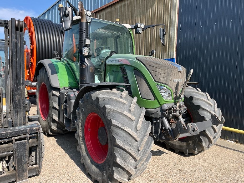 Tracteur FENDT 720 S4 PROFI PLUS - photo slide 3