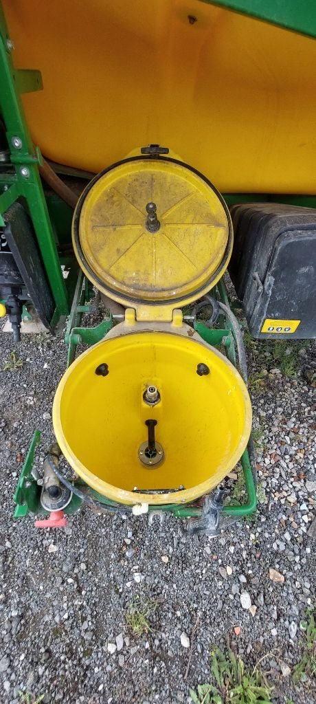 Pulverisateur JOHN DEERE R944I - photo slide 7