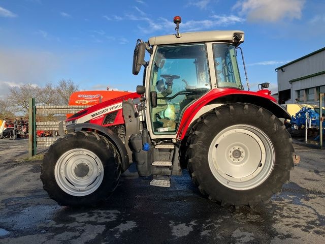 Tracteur chargeur MASSEY FERGUSON 5S125 - photo slide 10