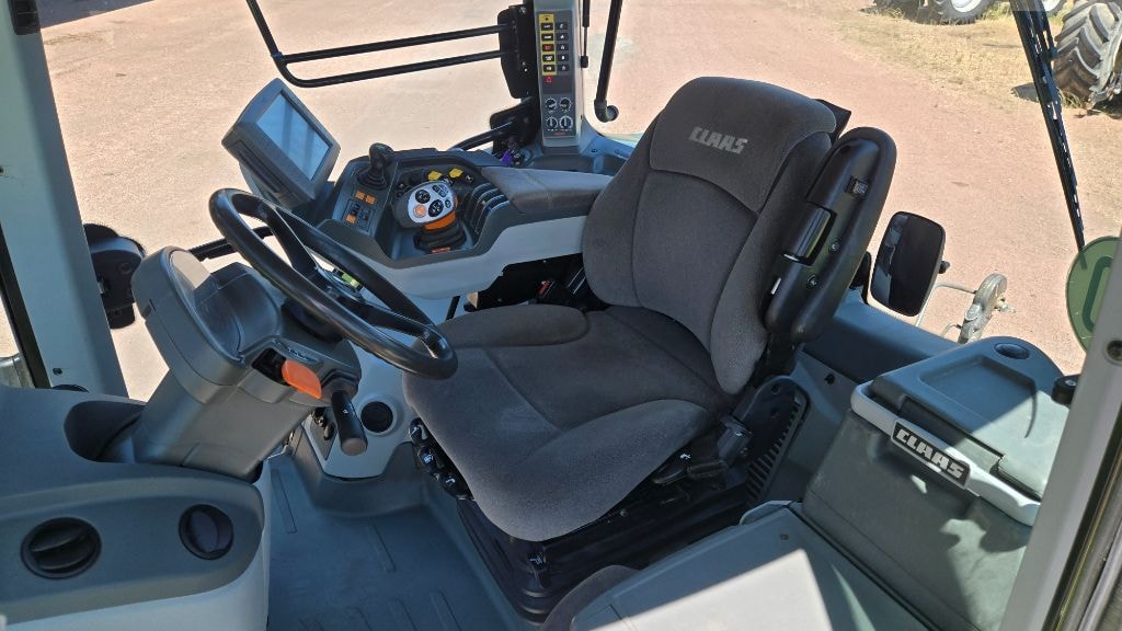 Tracteur CLAAS ARION 650 CMATIC - photo slide 4