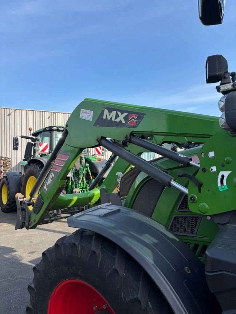 Tracteur chargeur FENDT 513 - photo slide 8