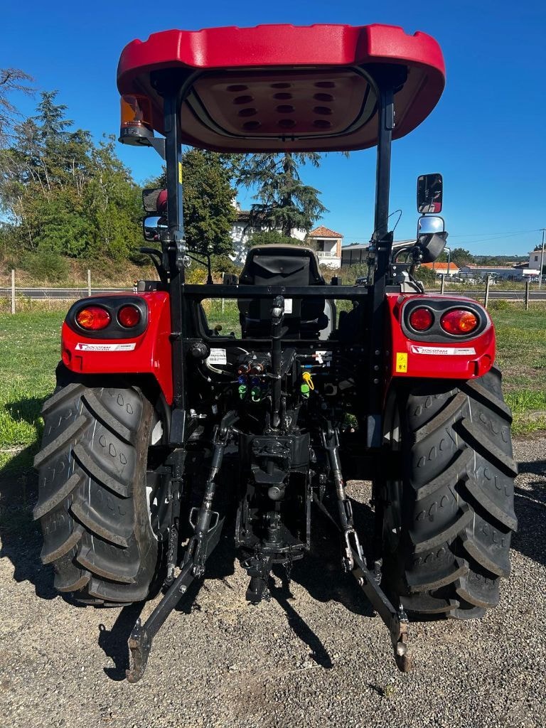 Tracteur CASE IH FARMALL 75A - photo slide 8