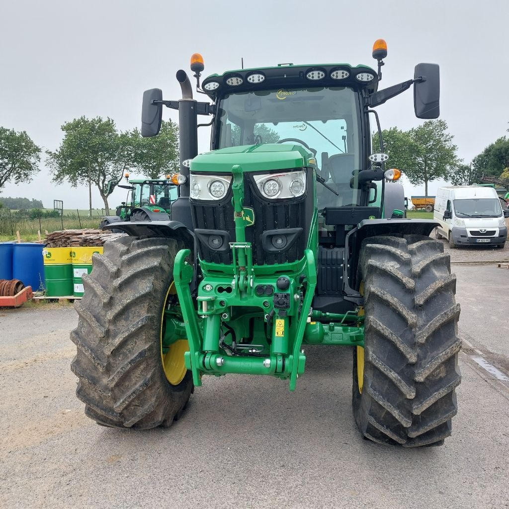 Tracteur JOHN DEERE 6R 155 - photo slide 3