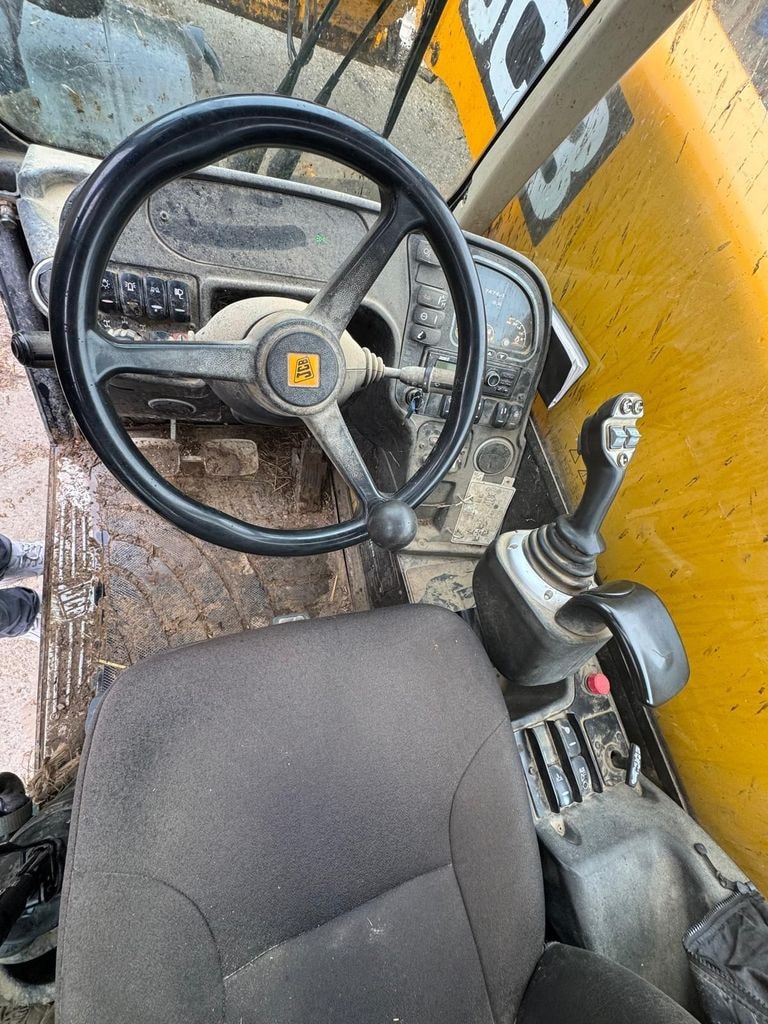 Telescopique JCB TELESCOPIC 536-60 AGRI SUPER - photo slide 9